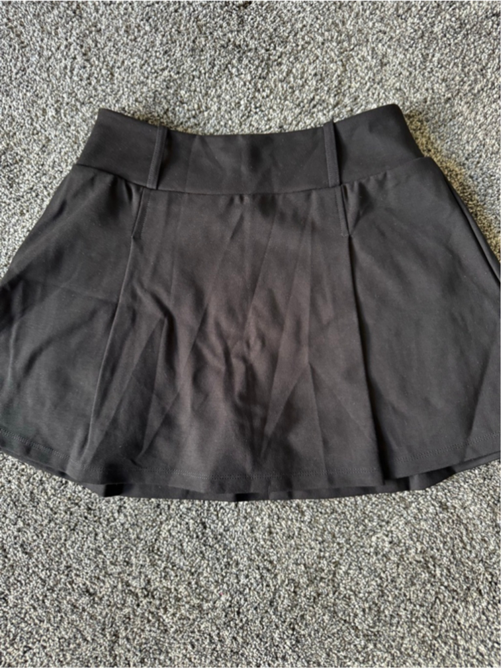 Women's NWT Halara High Waisted Pleated Mini 2-in-1 Casual Skirt Skort Black XS - Picture 8 of 8